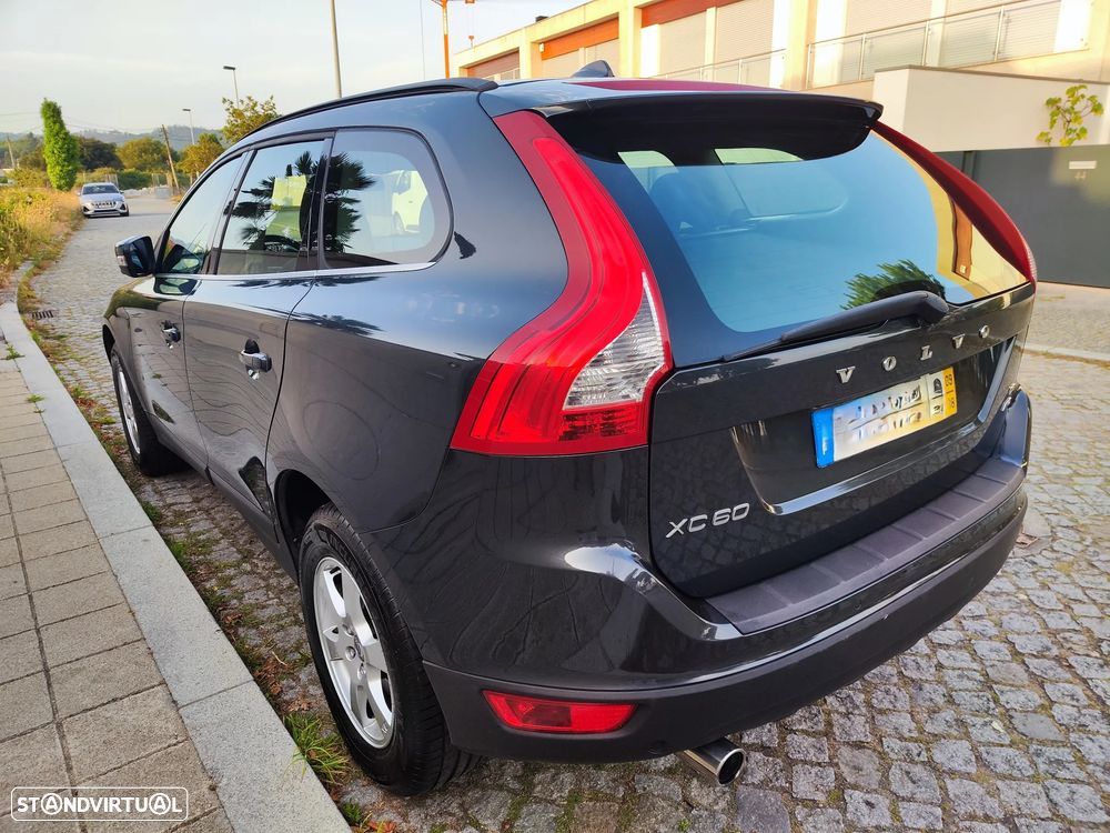 Volvo XC 60 D5 Summum - 5