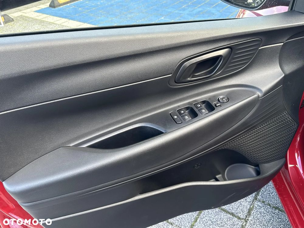 Hyundai i20 1.2 Pure - 13