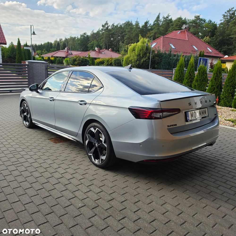 Skoda Superb 2.0 TSI 4x4 Sportline DSG - 4