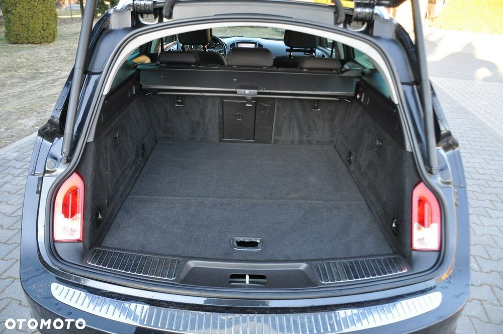 Opel Insignia - 37
