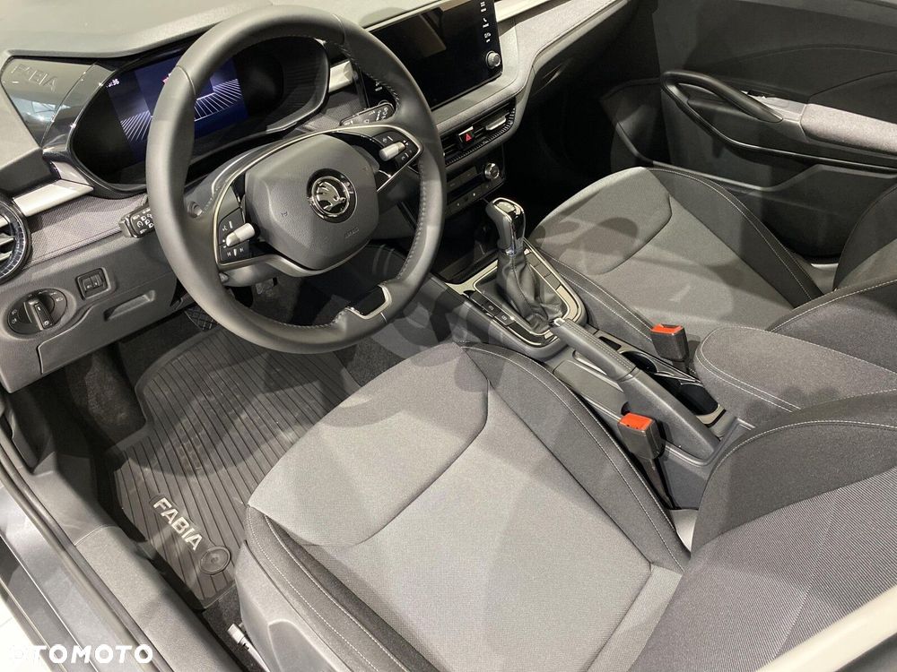 Skoda Fabia 1.0 TSI Selection DSG - 11