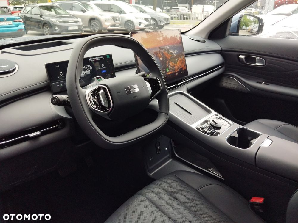 Geely Starray EM-i 1.5 PHEV Max - 10