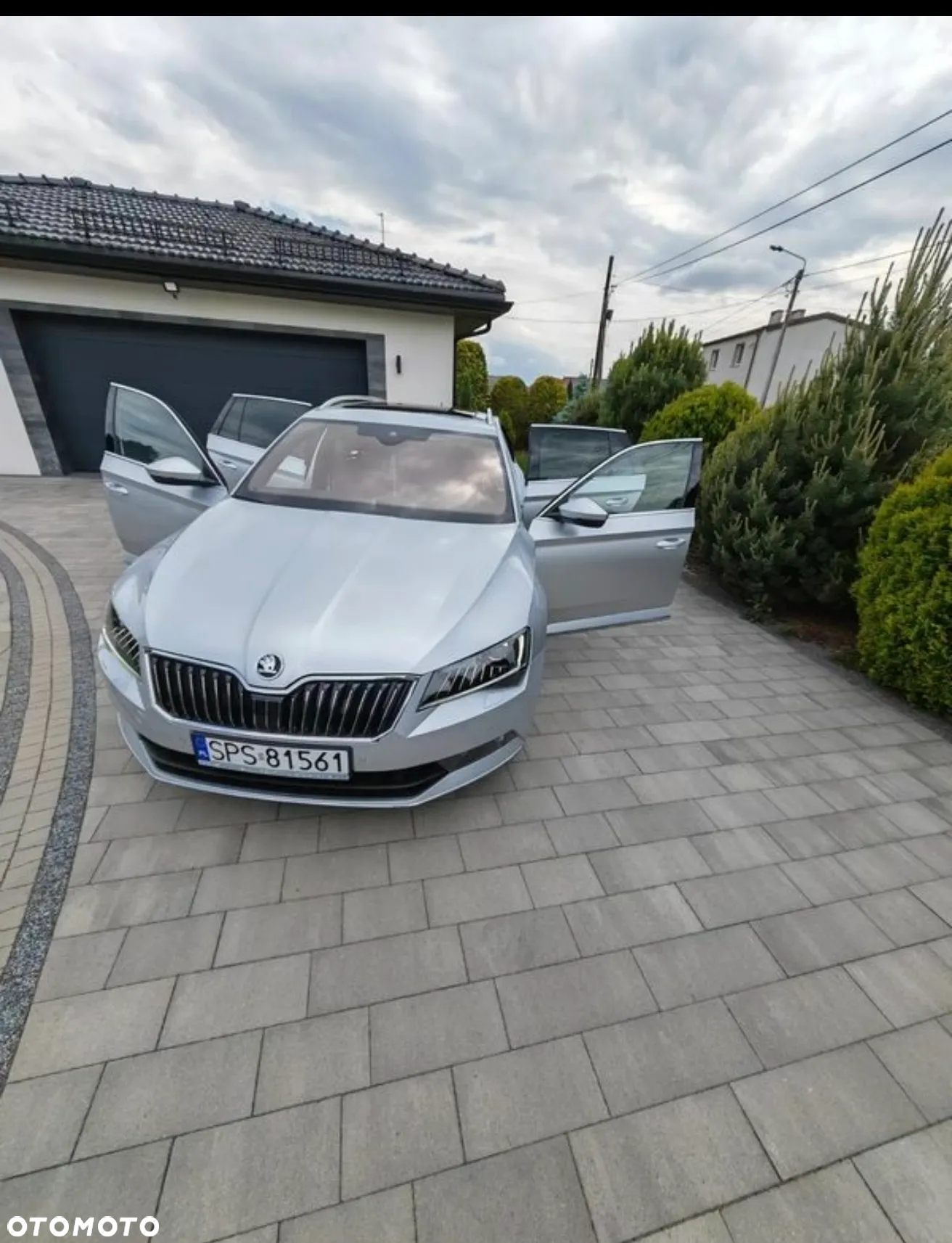 Skoda Superb 2.0 TSI 4x4 L&K DSG - 2