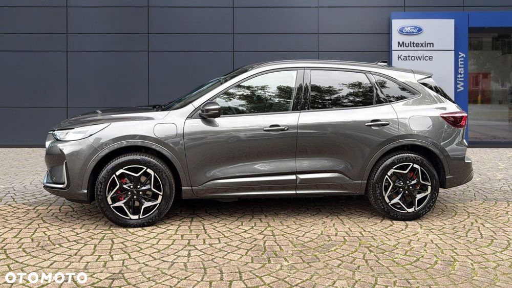 Ford Kuga - 2