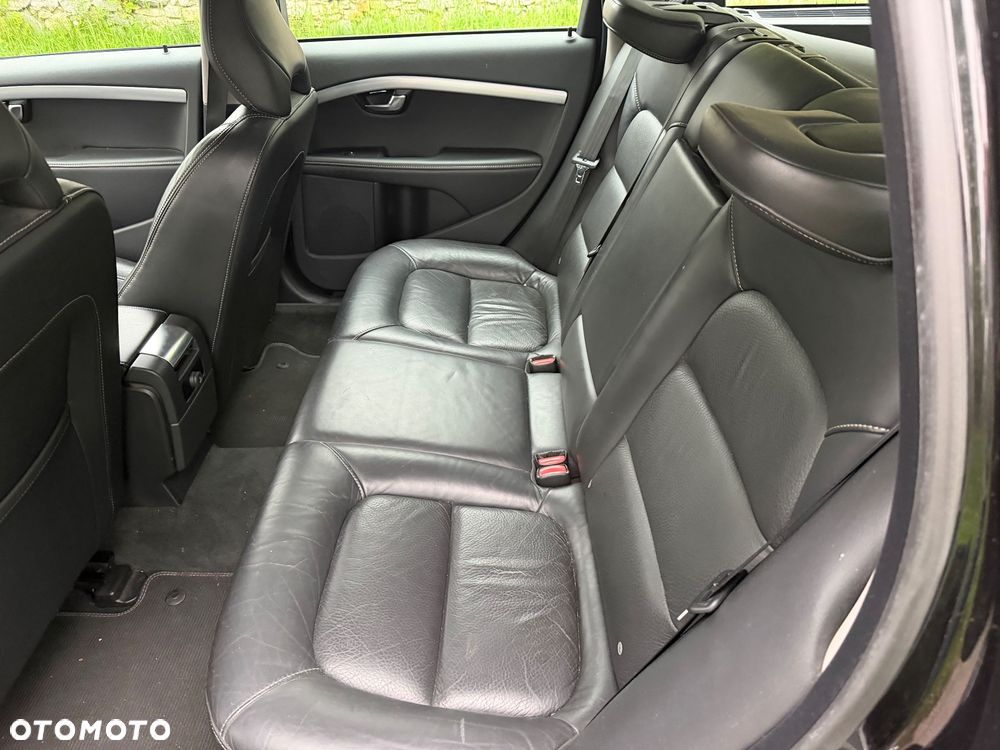 Volvo V70 D3 Geartronic Kinetic - 24