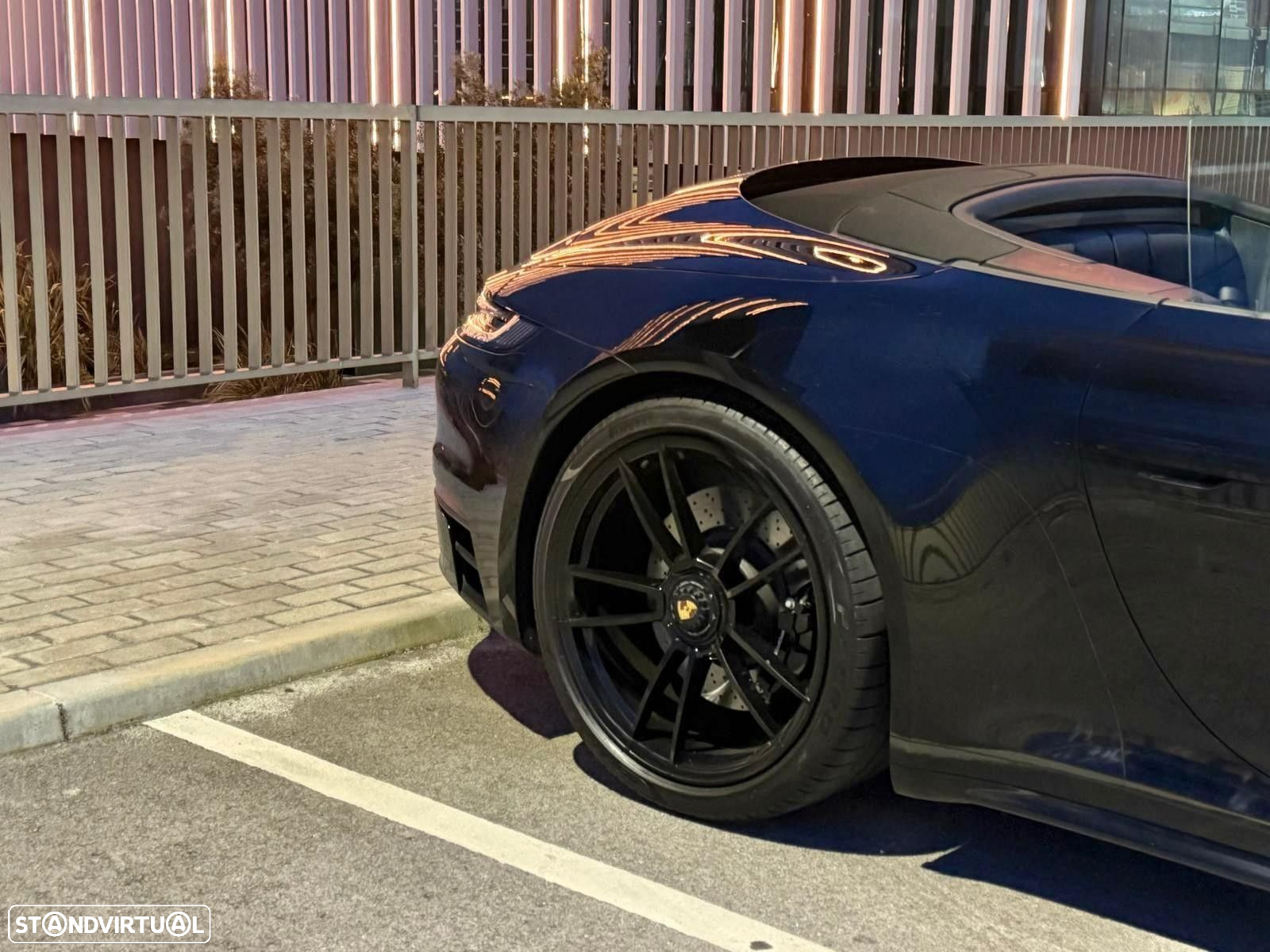 Porsche 911 (992) - 3