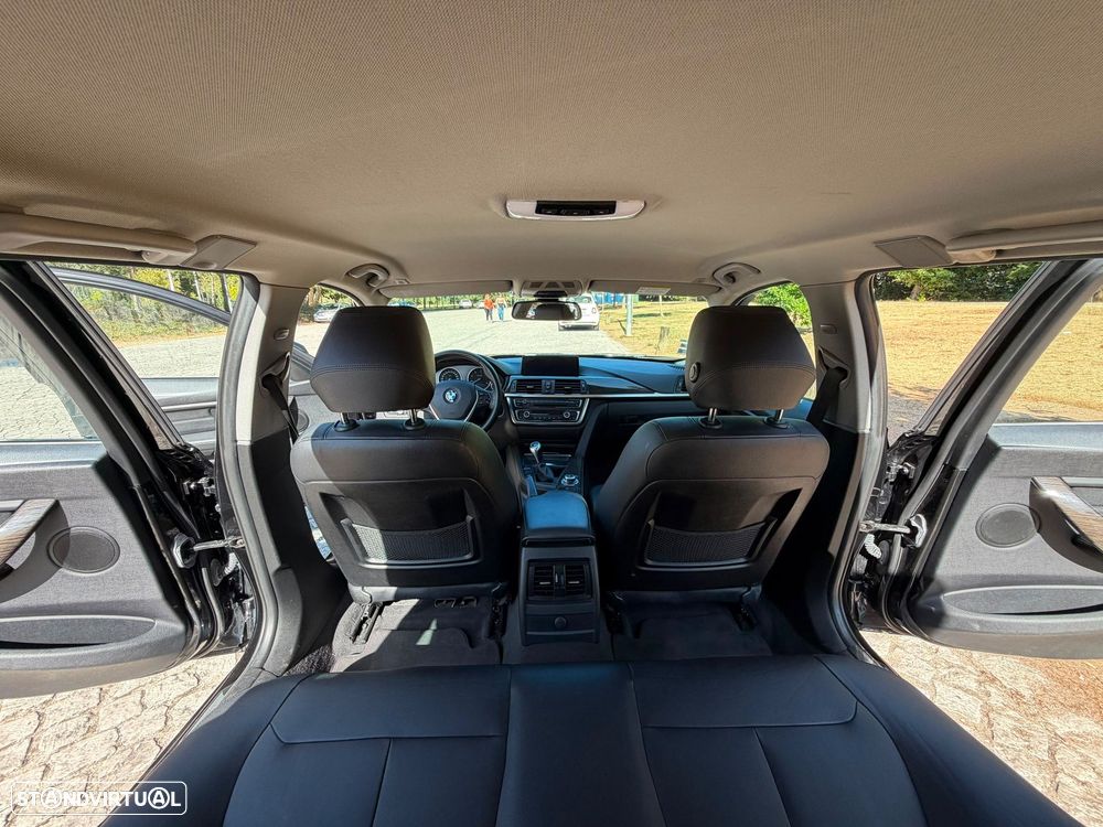 BMW 320 d Line Luxury - 14