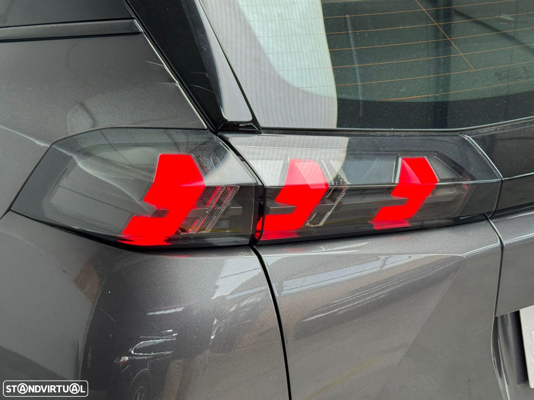 Peugeot 2008 1.5 BlueHDi Active - 13
