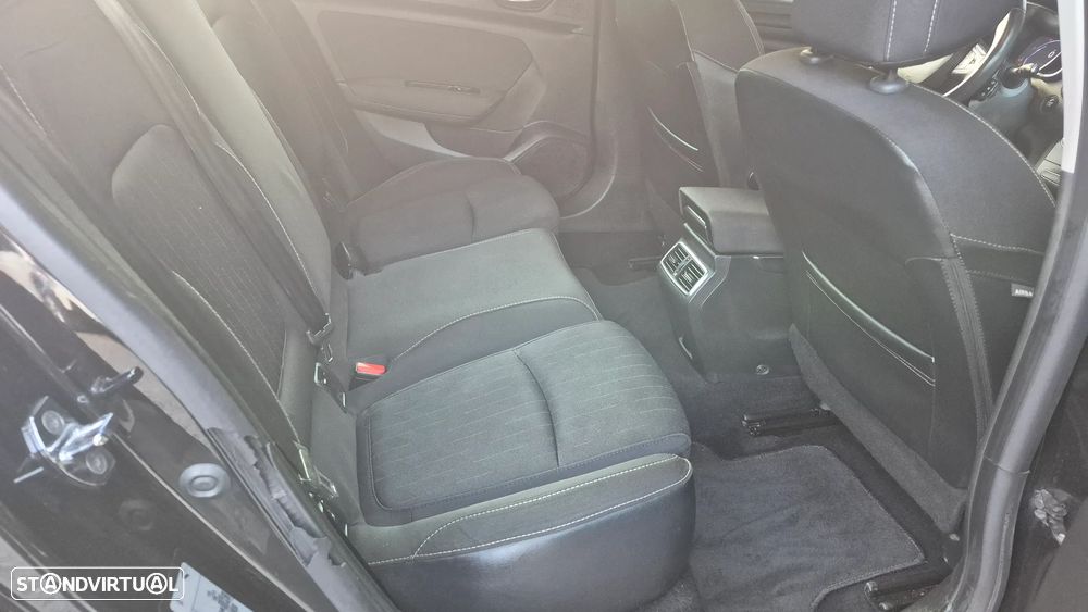Renault Mégane Sport Tourer 1.5 Blue dCi Bose Edition - 10