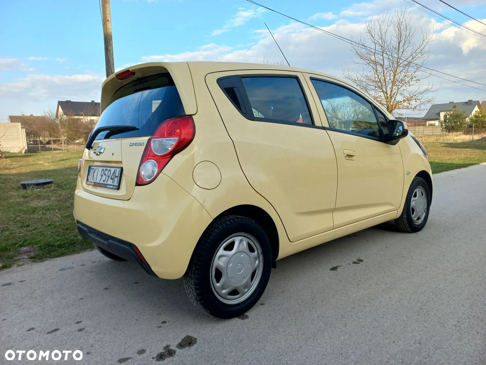 Chevrolet Spark 1.0 - 11
