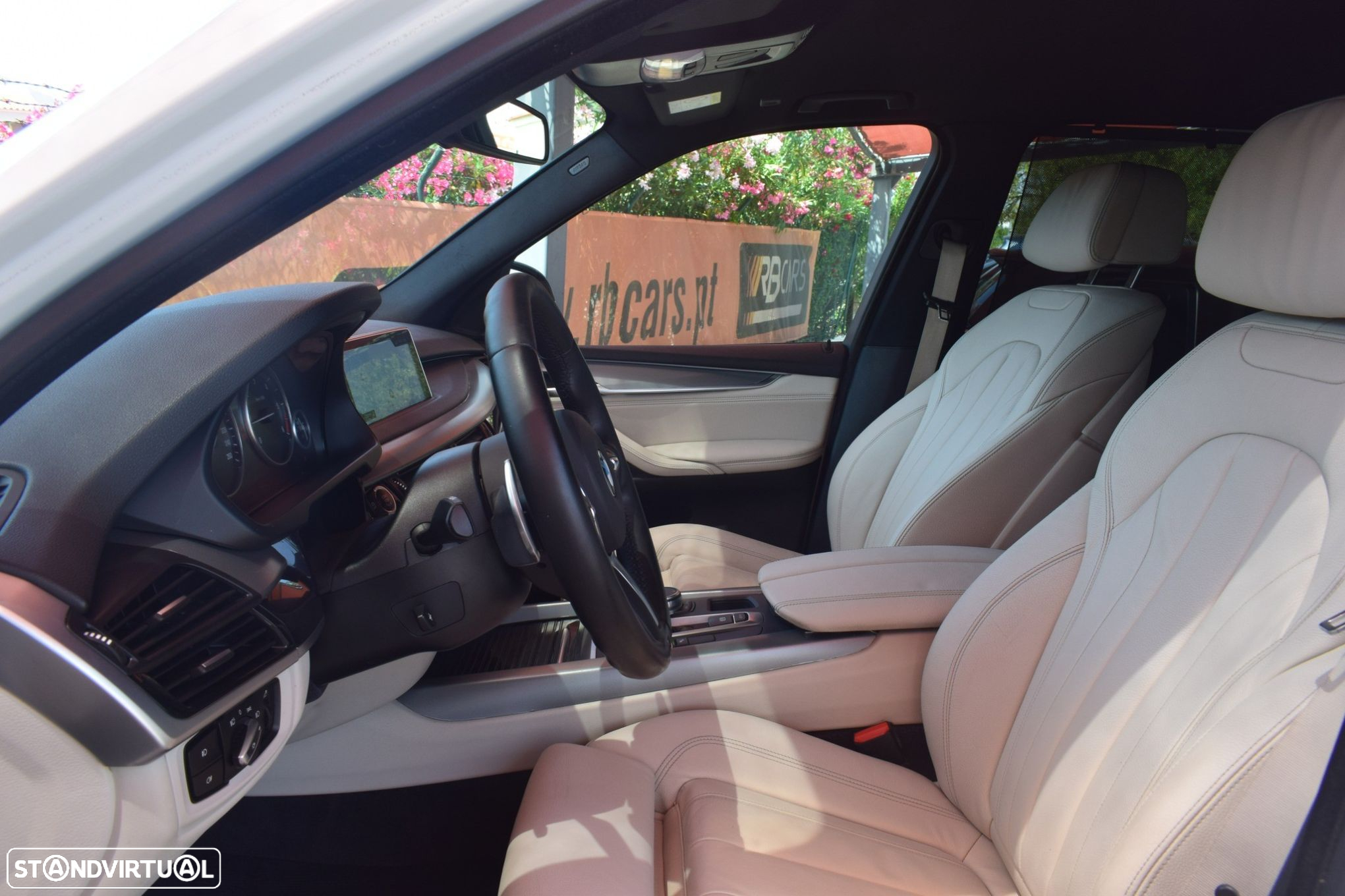 BMW X5 25 d sDrive Pack M - 9