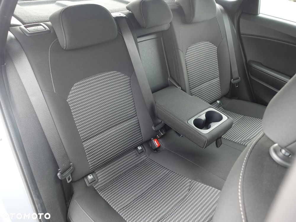 Kia Ceed 1.5 T-GDI OPF Vision - 6