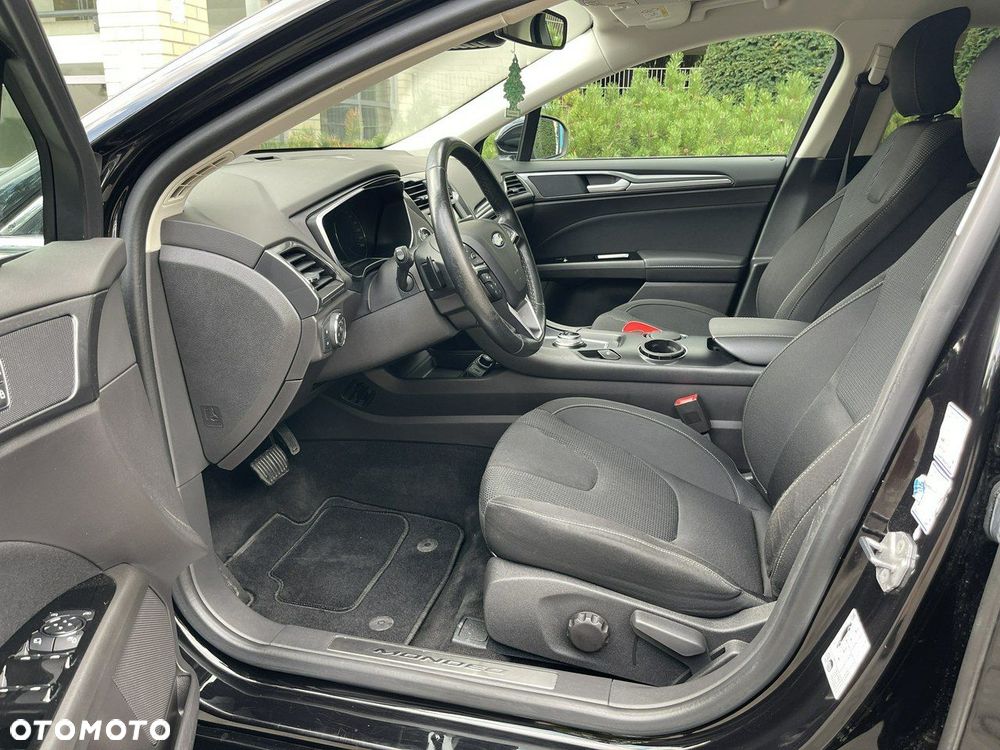 Ford Mondeo - 14
