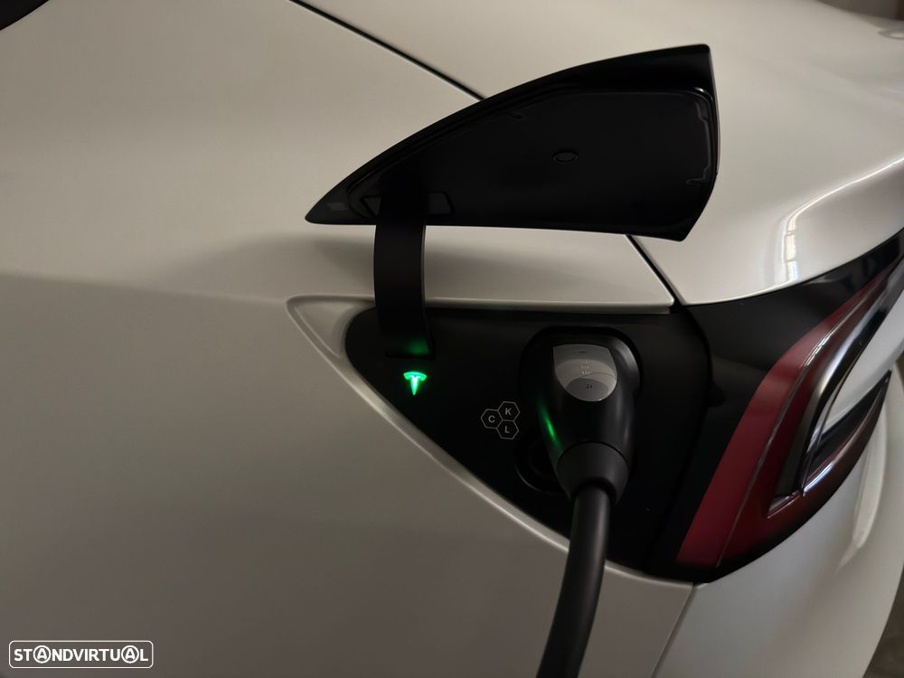 Tesla Model 3 Standard RWD - 5