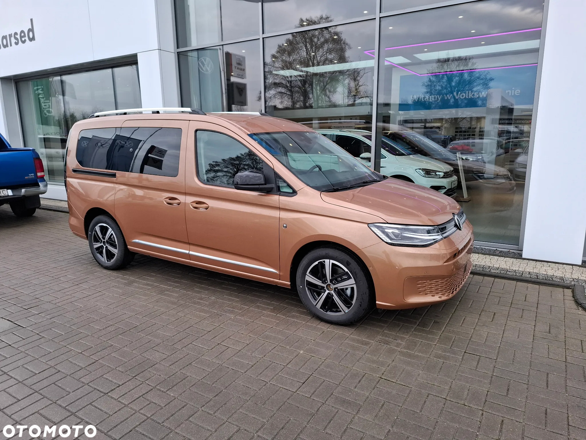 Volkswagen Caddy Maxi 2.0 TDI Style DSG - 2