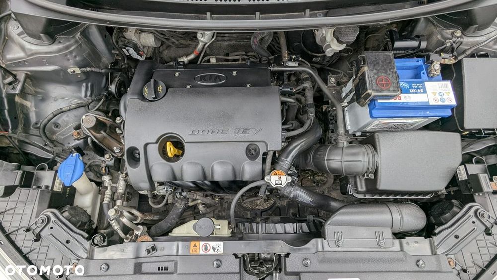 Kia Ceed 1.4 CVVT Attract - 36