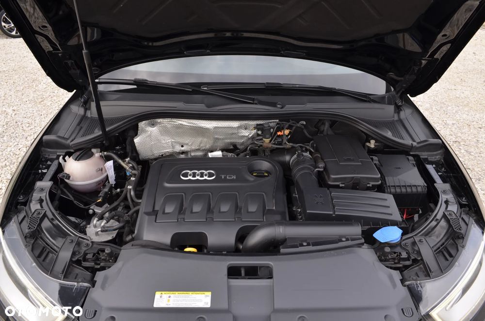 Audi Q3 2.0 TDI Quattro S tronic - 38