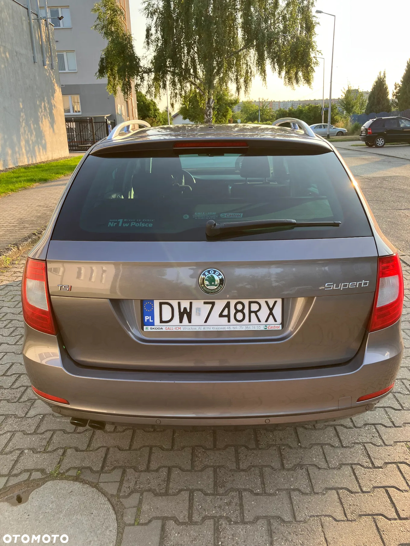 Skoda Superb 1.8 TSI Ambition DSG - 6