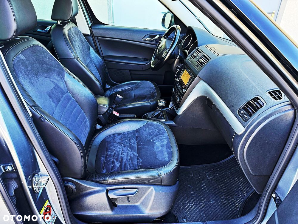 Skoda Yeti Outdoor 2.0 TDI DSG 4x4 L&K - 30