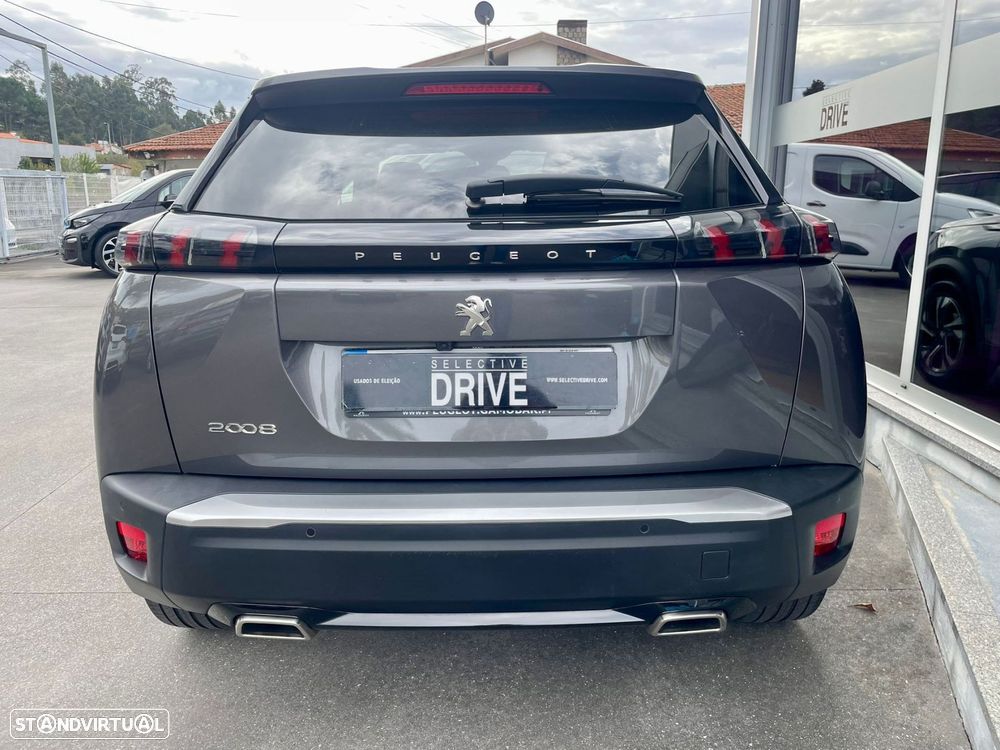 Peugeot 2008 1.2 PureTech Allure - 5