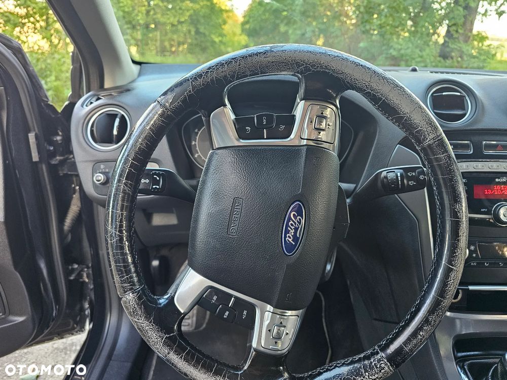 Ford Mondeo 2011 photo 4