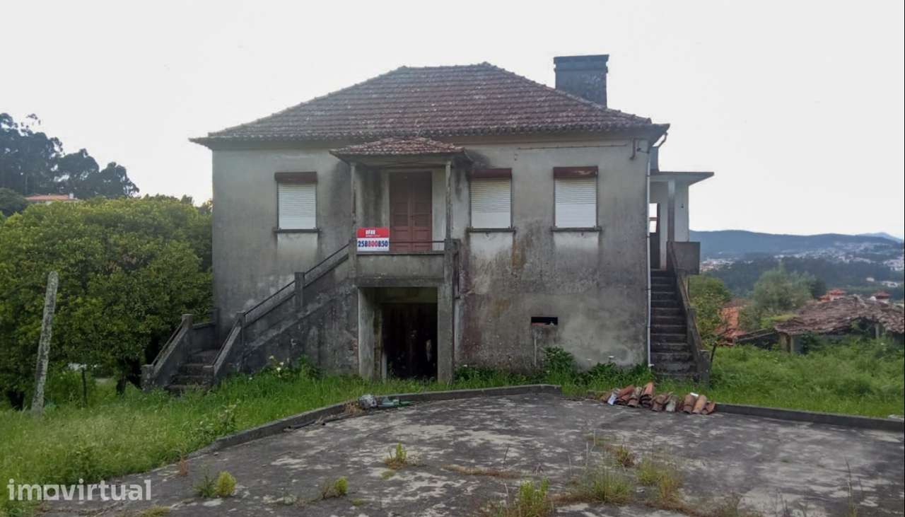 Venda de Moradia V3 para recuperar, Tregosa, Barcelos - Grande imagem: 2/25