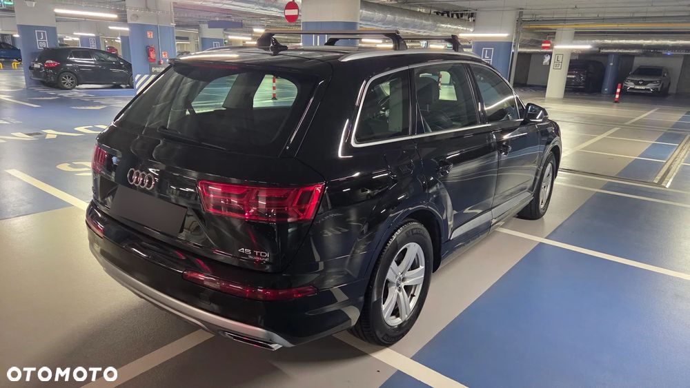 Audi Q7 - 4