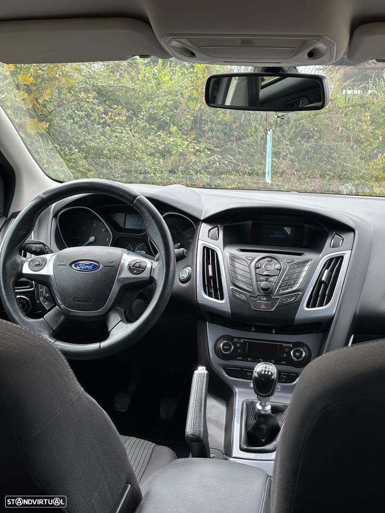 Ford Focus SW 1.6 TDCi Titanium - 5
