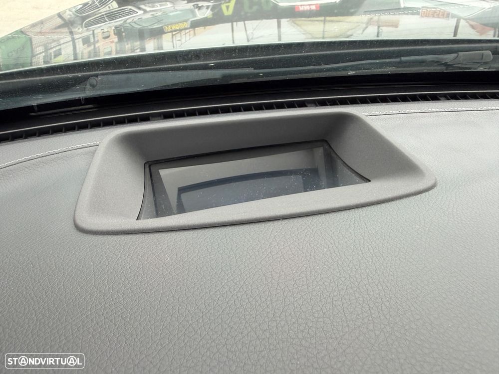 Mercedes-Benz C 300 de T 9G-TRONIC AMG Line - 26