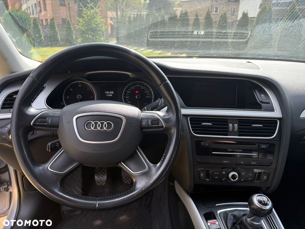 Audi A4 Avant 2.0 TDI - 9