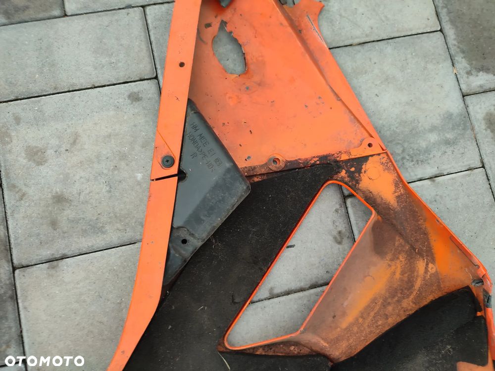 Owiewka, osłona prawa, bok, boczek prawy Honda CBR 600RR PC37 - 8