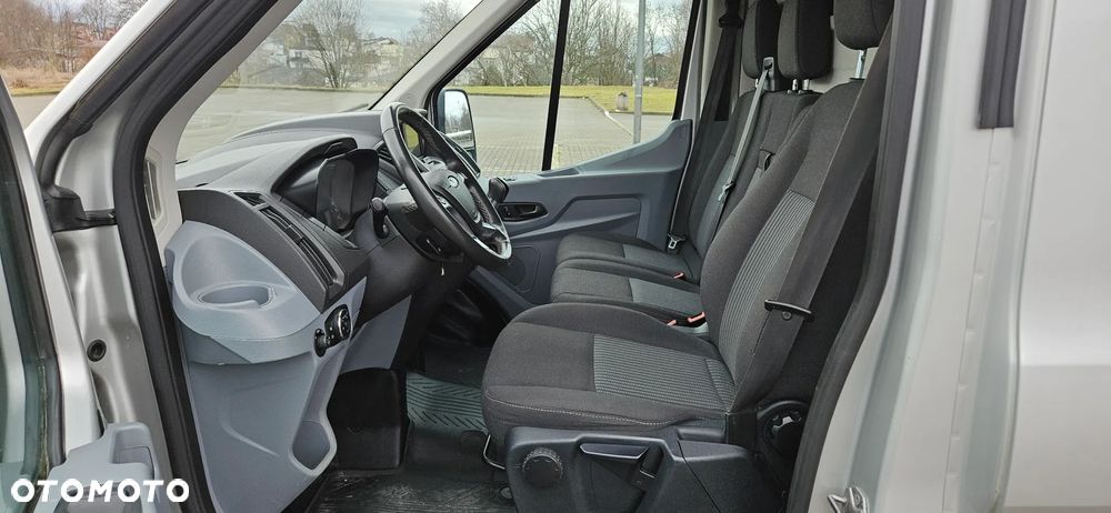 Ford TRANSIT - 9