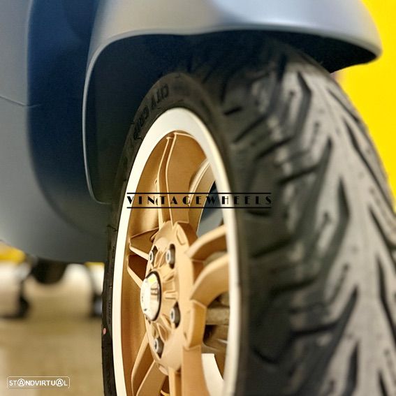 Vespa 125 Primavera Oficina 8 - 10