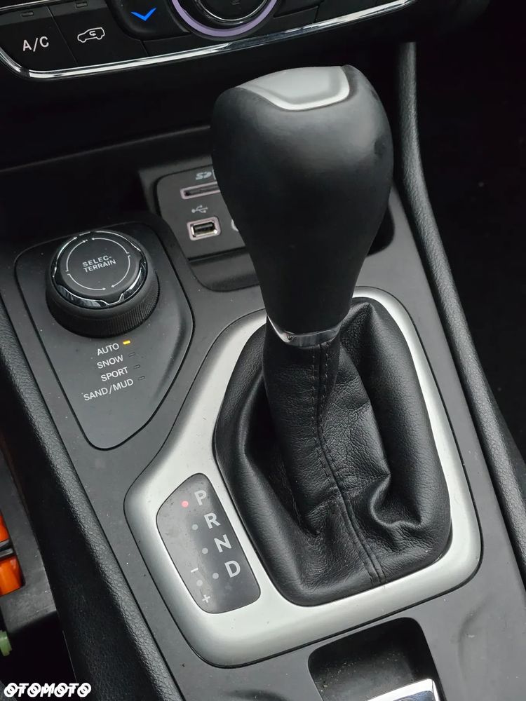 Jeep Cherokee 2.2 Multijet Active Drive II Automatik Limited - 31