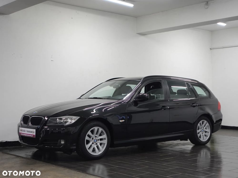 BMW Seria 3 318i Edition Sport - 3