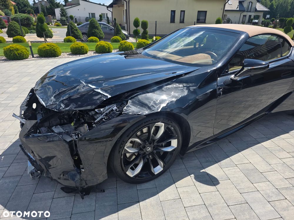 Lexus LC 500 Superturismo - 11