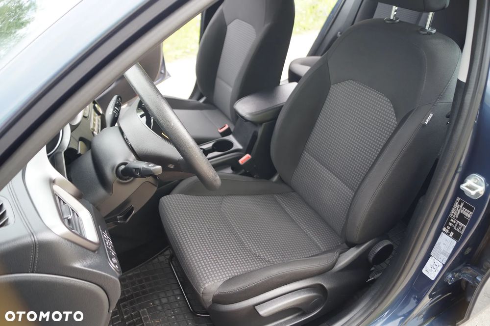 Kia Ceed 1.6 CRDi SCR L - 25
