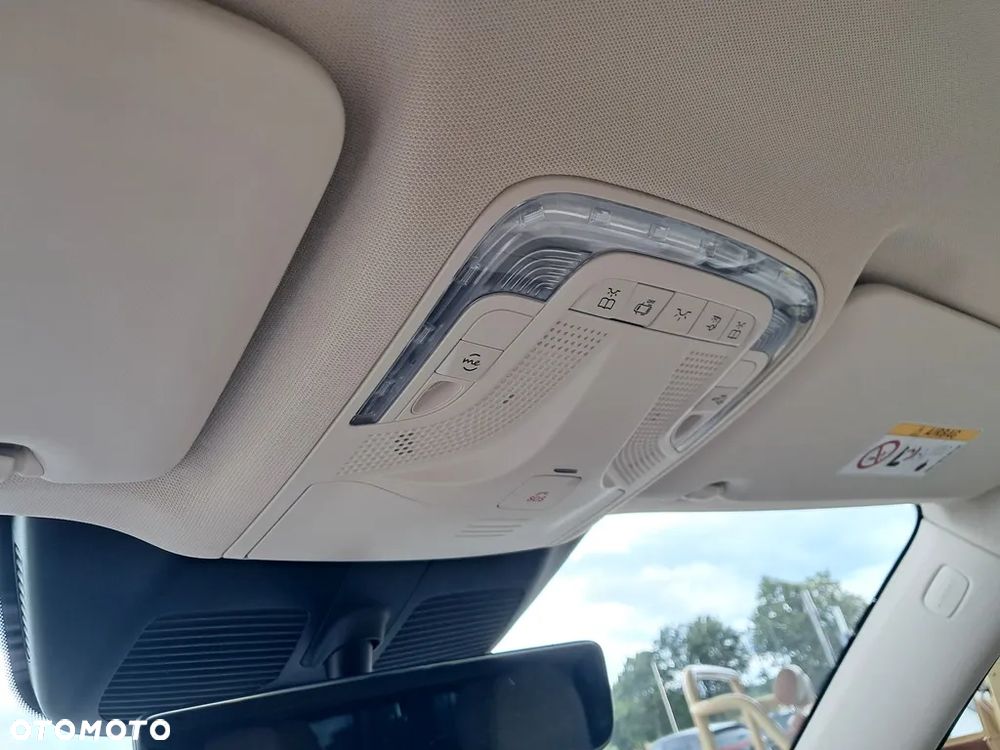 Mercedes-Benz Klasa V 300 d 4-Matic 9G-Tronic Exclusive (ekstra d³) - 22