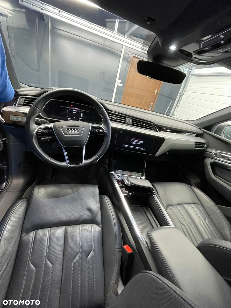 Audi e-tron Sportback 55 quattro - 5