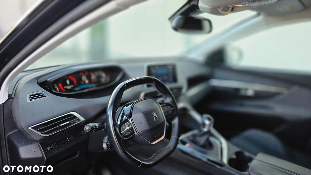 Peugeot 3008 - 15