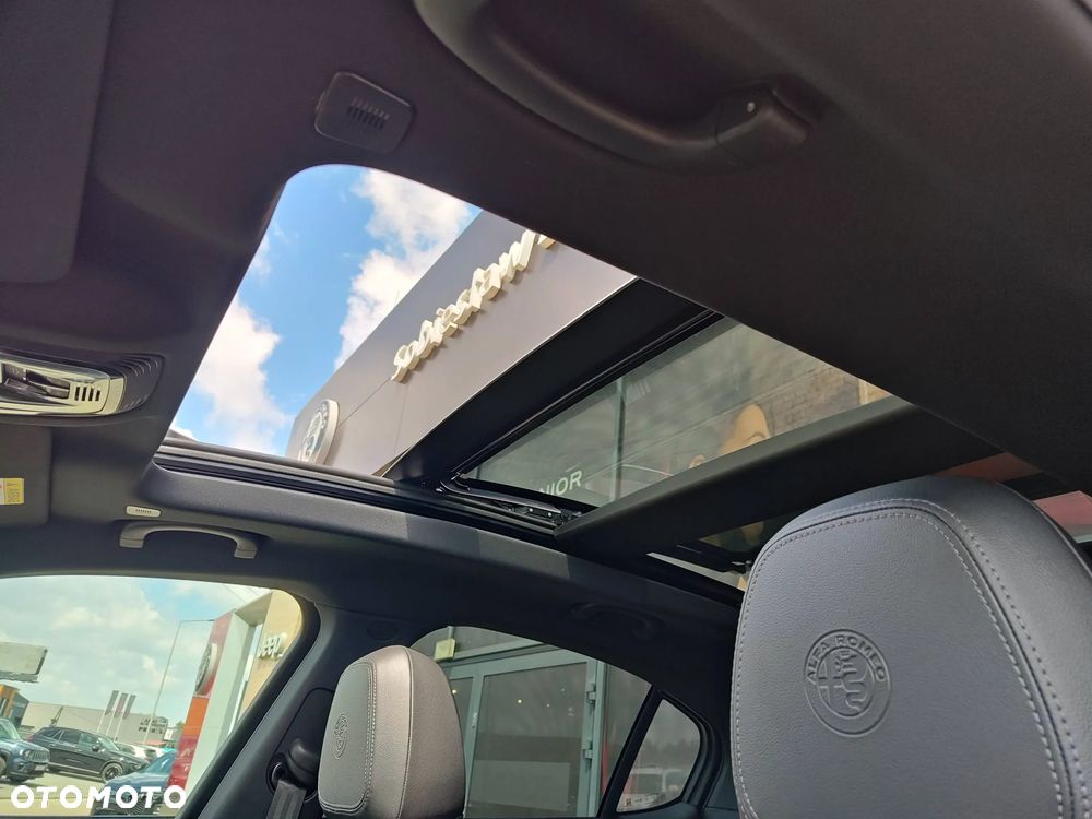 Alfa Romeo Stelvio 2.0 Turbo Veloce Q4 - 5