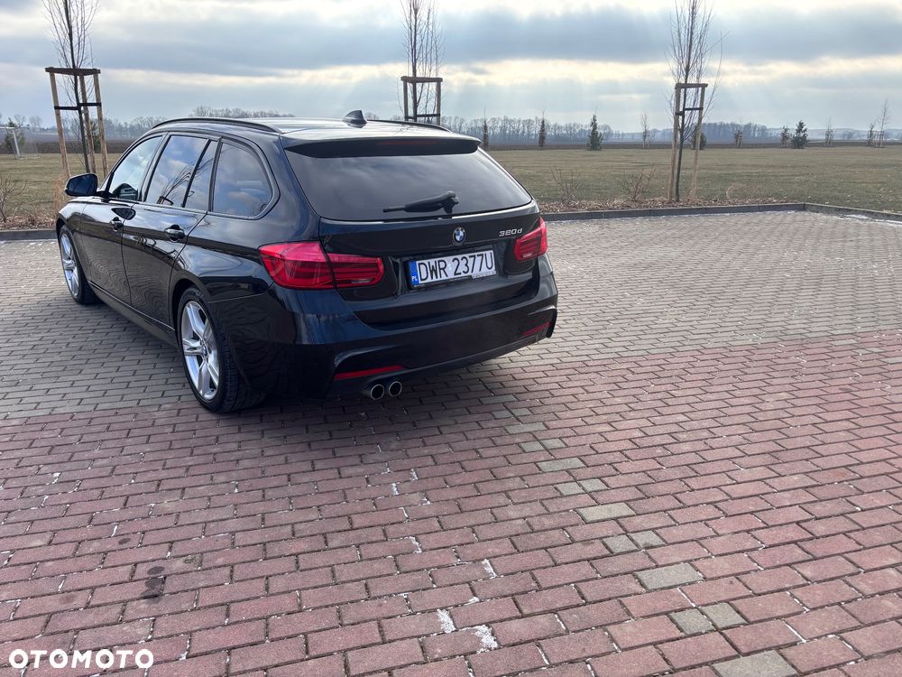 BMW Seria 3 320d M Sport - 6