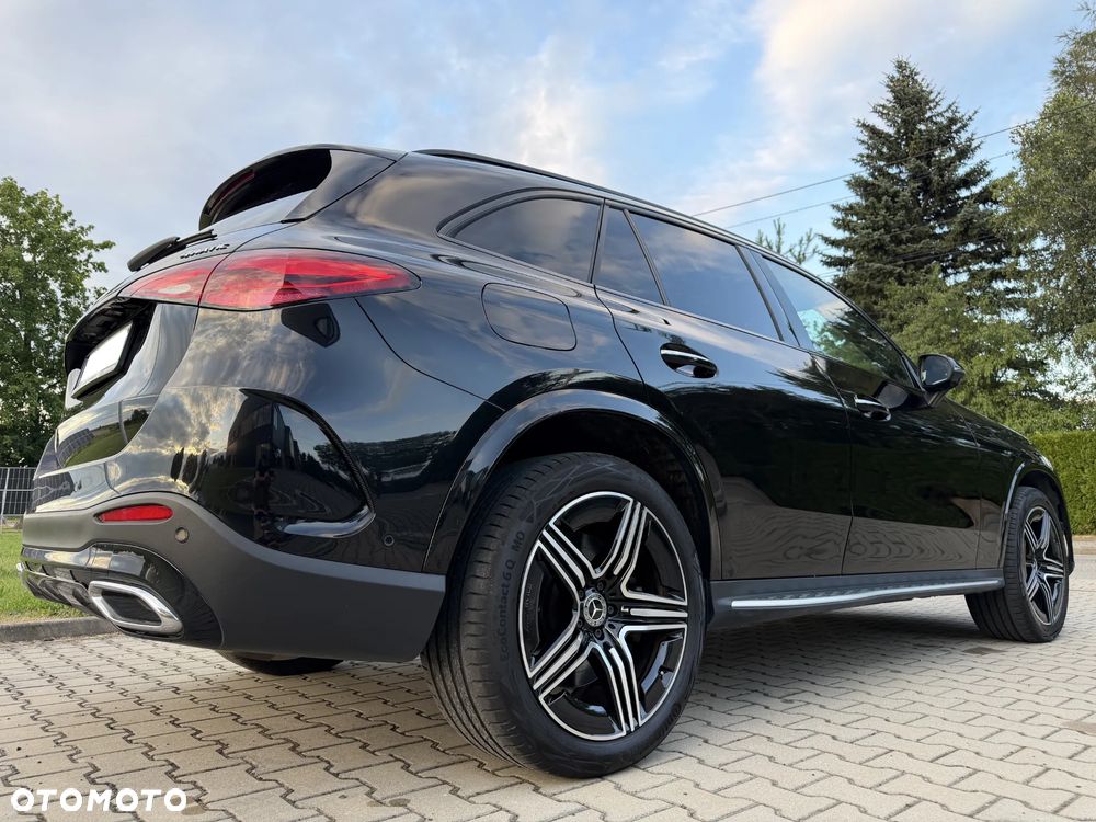 Mercedes-Benz GLC 400 e PHEV 4-Matic AMG Line - 16