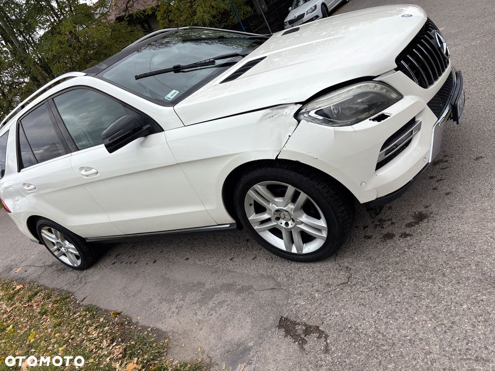 Mercedes-Benz ML 350 BlueTEC 4MATIC 7G-TRONIC Edition 1 - 8