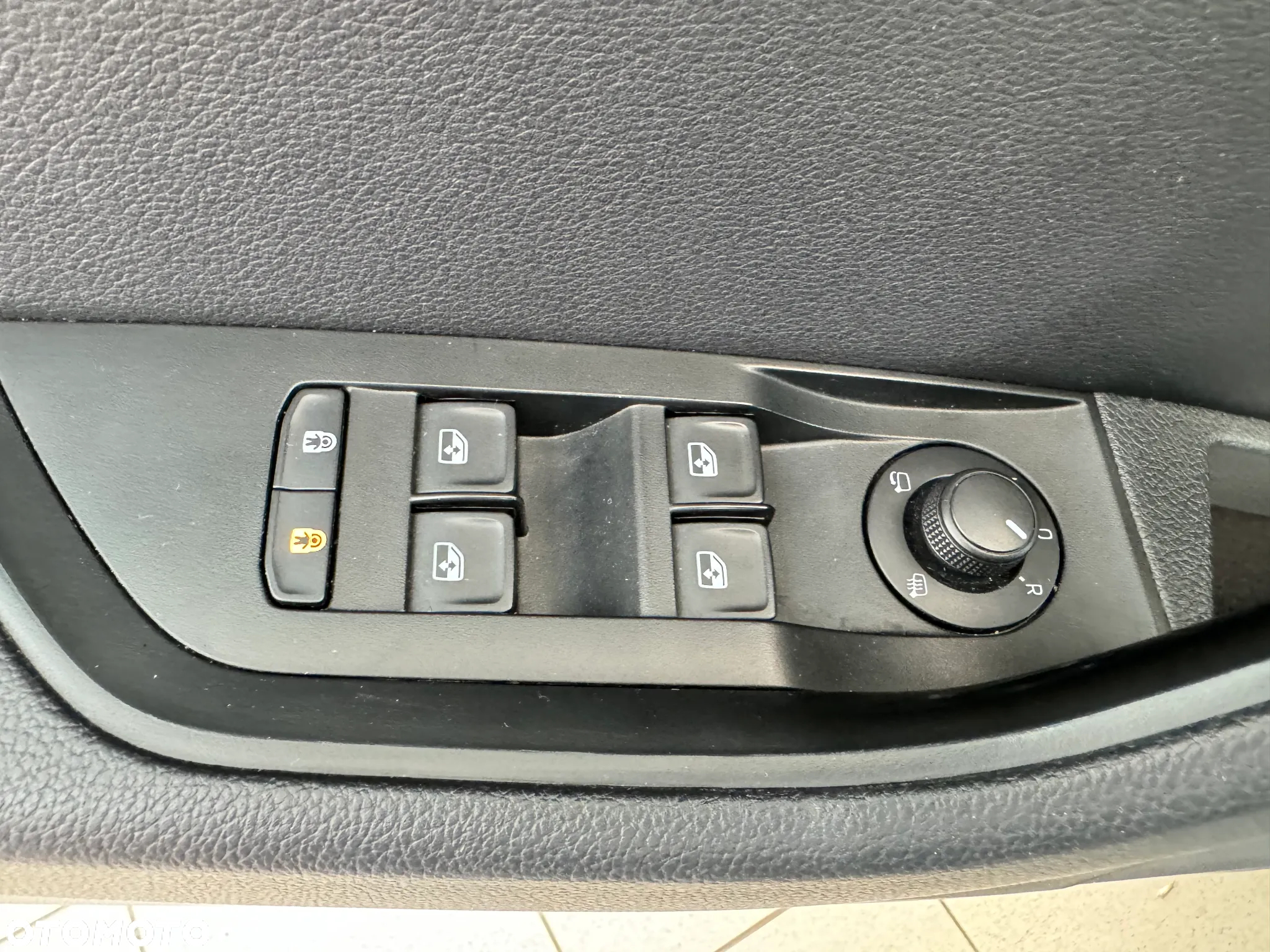Skoda Superb 1.5 TSI Ambition DSG - 15