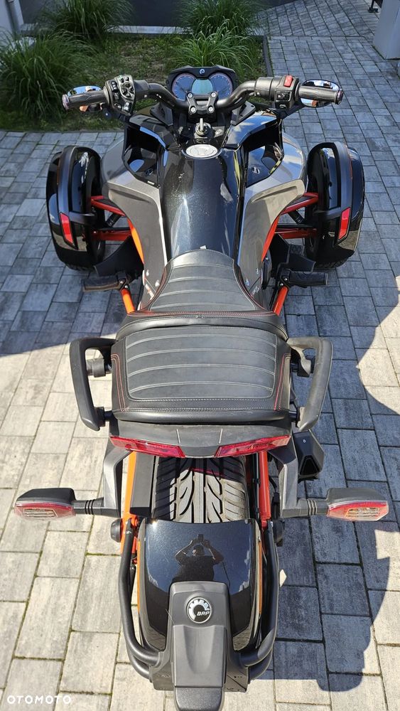 Can-Am Spyder - 5