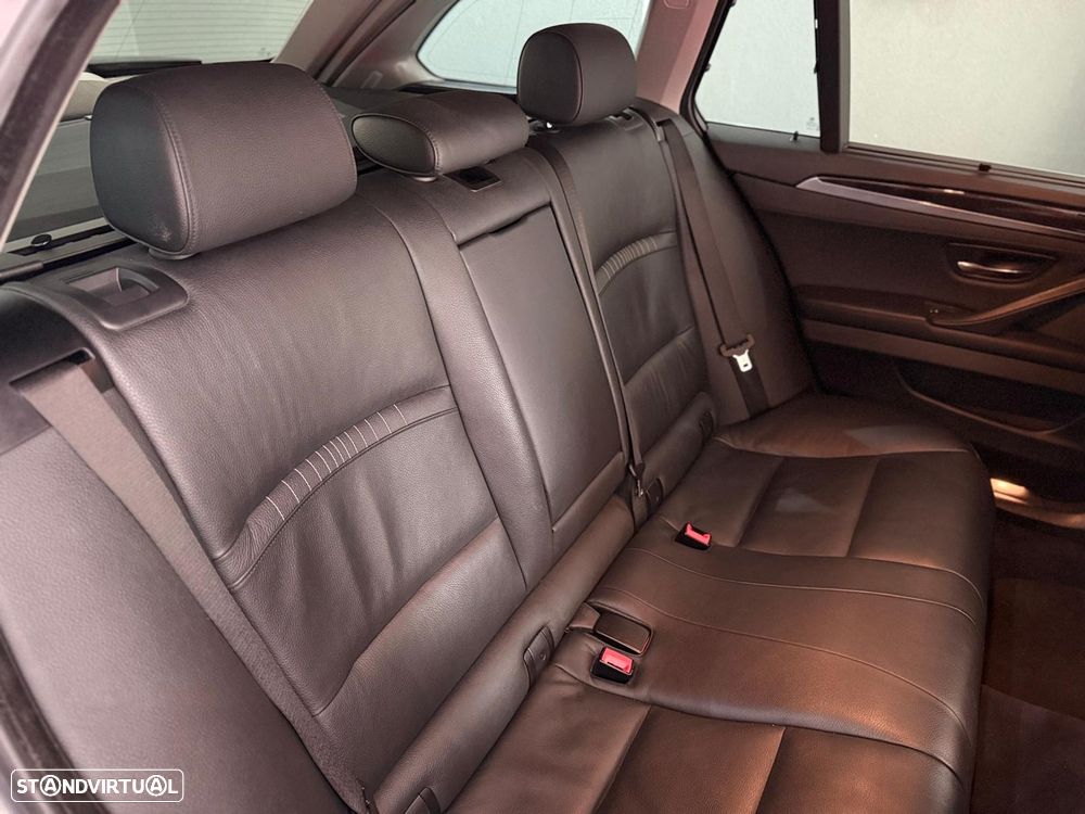 BMW 520 d Line Luxury Auto - 22