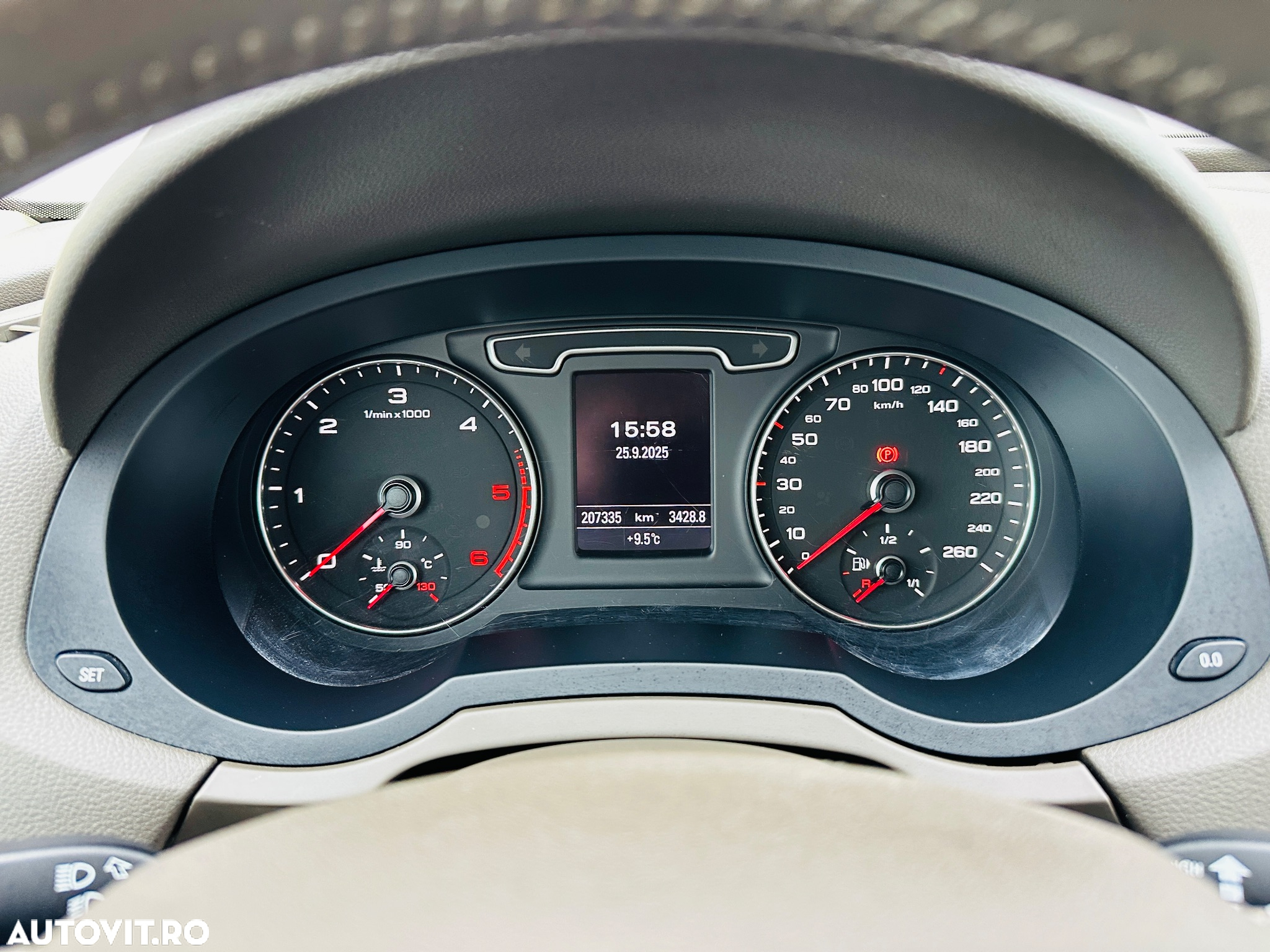 Audi Q3 2.0 TDI - 32