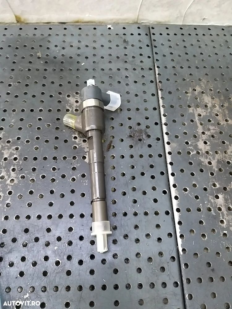 Injector nou 1.3 mjt fiat doblo 0445110083 - 1