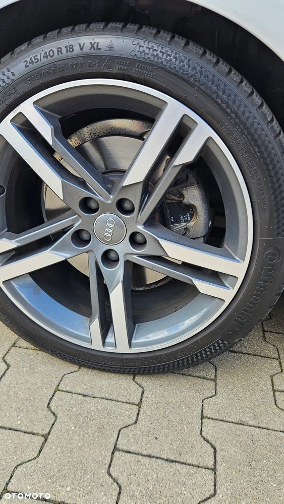 Audi A4 Limousine 35 TFSI mHEV S Line S tronic - 14